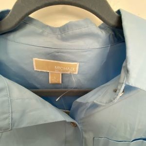 Brand new MK button down top